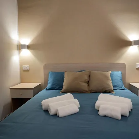 Couette-café Mylae élite 4*